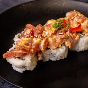 Uramaki volcano tonijn (6)