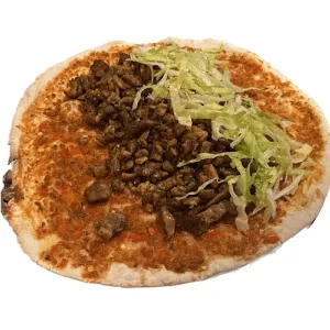 Turkse pizza met salade shawarma, knoflooksaus