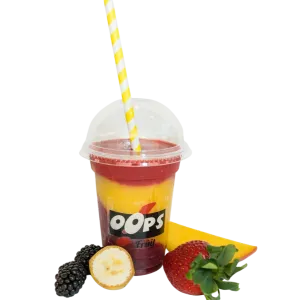 Aardbei, mango, banaan en bramen speciaal smoothie