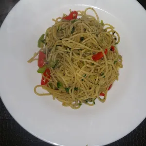 Pasta aglio olio e peperoncino
