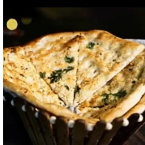 Cheese naan