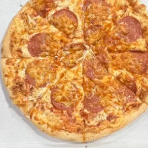 Pizza peperoni (medium)