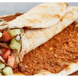 Turkse pizza met kalfsdöner