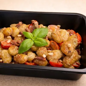 Gnocchi met gerookte ham en zongedroogde tomaat