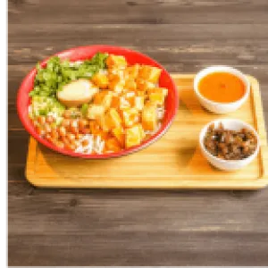 Tofu-vegetable rice noodle soup / 豆腐蔬菜米粉汤